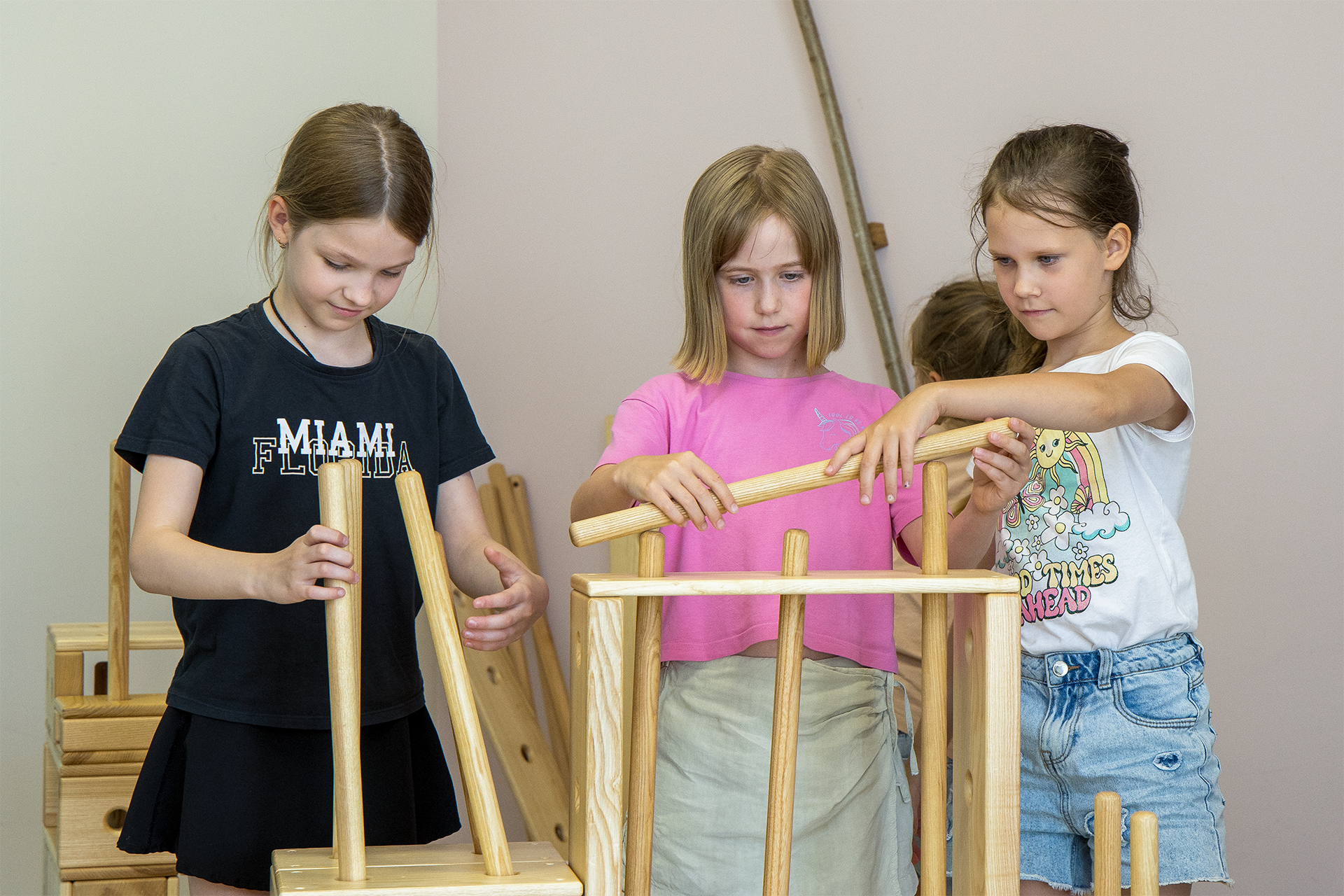 Spielen an der Grundschule in Aulendorf Ganztagsbetreuung an der Grundschule in Aulendorf